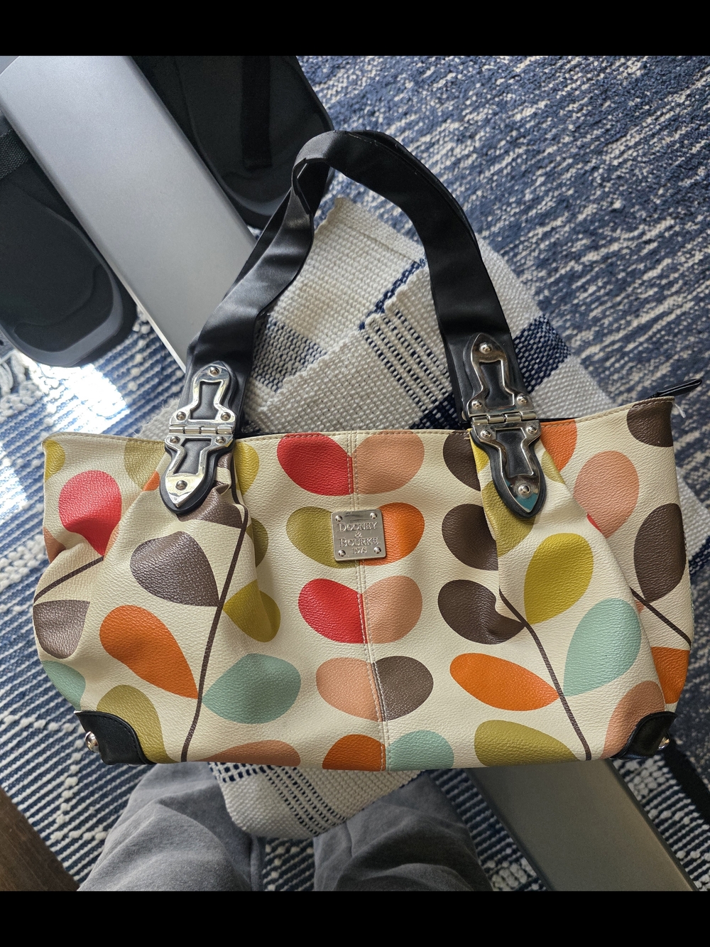 Dooney & Bourke Bag